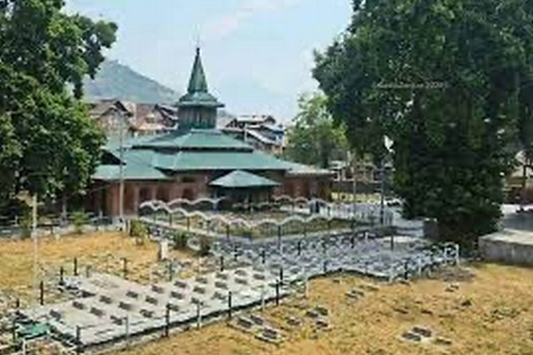 Martyes Kashmir 130722